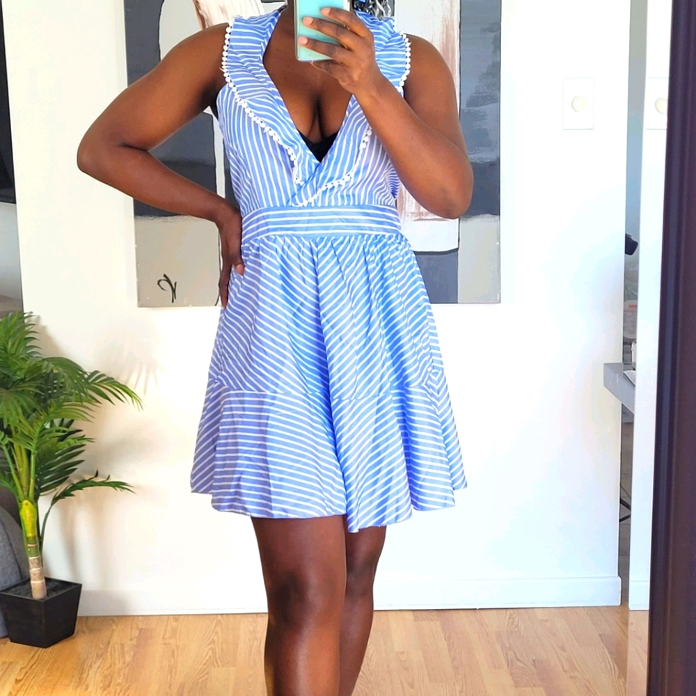 Robe décoltée